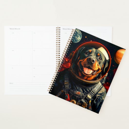 Rottweiler onderzoekt planner (Display)