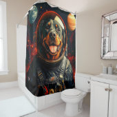 Rottweiler Ontdekt Douchegordijn (In situ)