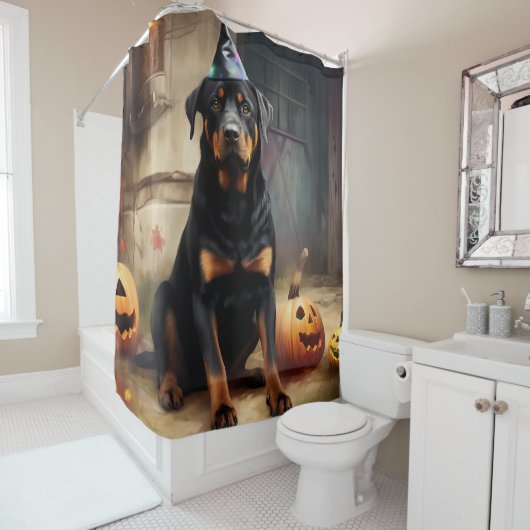 Rottweiler pompoenen Halloween eng Douchegordijn (In situ)