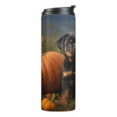 Rottweiler Puppy Herfst Delight Pompoen Thermosbeker (Gedraaid links)