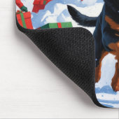 Rottweiler Rent in de Sneeuw met Kerstmuts Muismat (Hoek)
