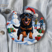 Rottweiler Rent in de Sneeuw met Kerstmuts Ronde Button 6,0 Cm (In situ)