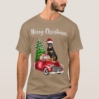 Rottweiler Riding Red Truck Merry Kersthond Lo T-shirt