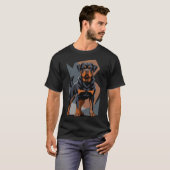 Rottweiler Royalty: Power in Every Pixel T-shirt (Voorkant volledig)