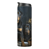Rottweiler Snowy Sleigh Kerst Decor Thermosbeker (Geroteerd rechts)