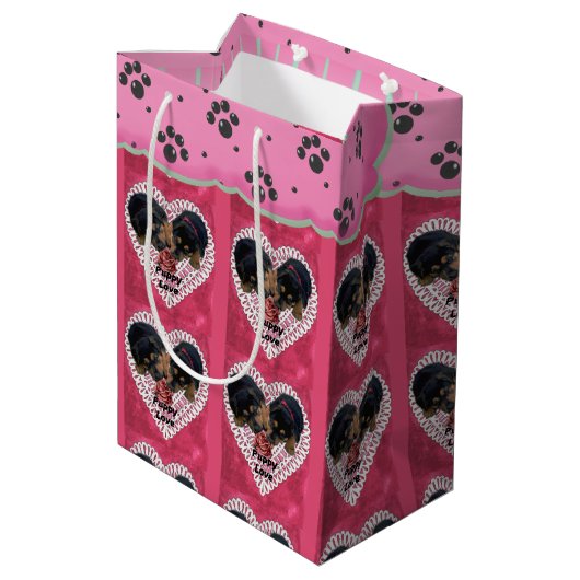 Rottweiler-Valentijnsdag Medium Cadeauzakje (Achterkant Gekanteld)