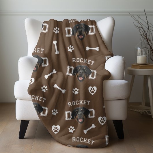 Rottweiller Papa, Bruin Aangepaste Naam Herhalen Fleece Deken