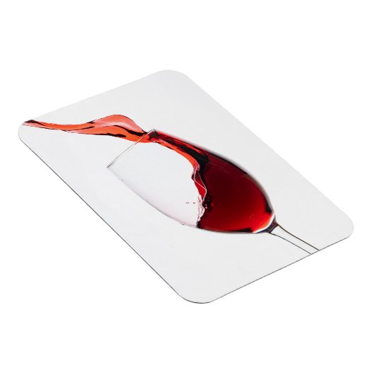Rotwein fließt ins Weinglas Magneet (Rechterzijde)