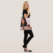 Rouge Roze Schrift Logo Foto Make-up Studio Tote Bag (Op model)