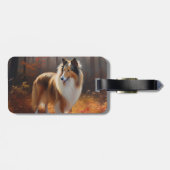 Rough Collie in Autumn Leaves Herfst Inspire Bagagelabel (Achterkant horizontaal)