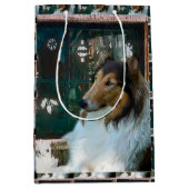 Rough Collie Kerstmis Medium Cadeauzakje (Voorkant)