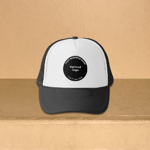 Round Business Brand op zwart en wit Trucker Pet