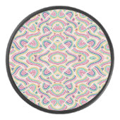 Round coaster with vibrant, symmetrical mandala hockey puck (Voorkant)