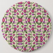 Round floral pattern with intricate purple  ronde button 6,0 cm (Voorkant)