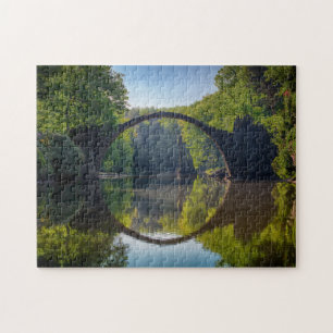 Round Grey Rock Bridge over een rivier in de Bosse Legpuzzel