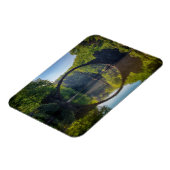 Round Grey Rock Bridge over een rivier in de Bosse Magneet (Linkerzijde)