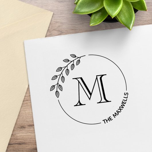 Round Leaves Wreath Monogram Initial Family Name Rubberstempel