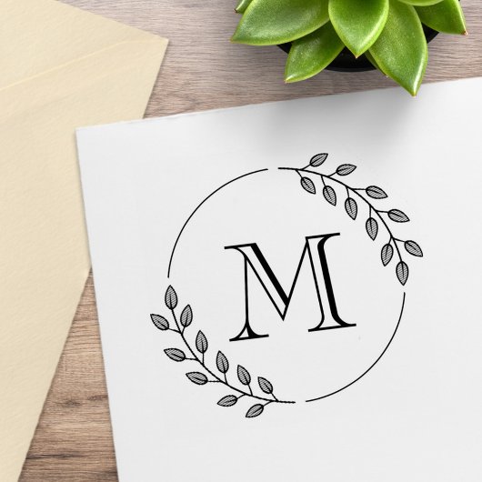 Round Leaves Wreath Monogram Initial Rubberstempel