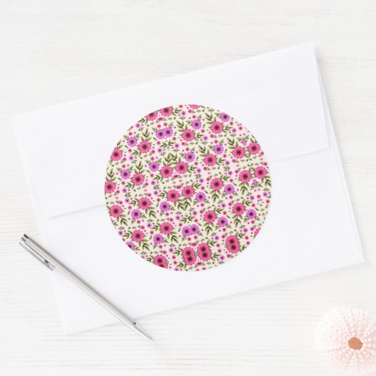 Round sticker design featuring vibrant pink  (Envelop)
