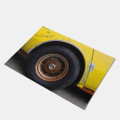 Rousty Roadmaster Tire, met pellen geel geverfde a Deurmat (Schuin)