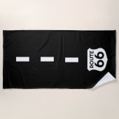 Route 66 Highway Sign aangepaste grappige strand h Strandlaken (Voorkant)