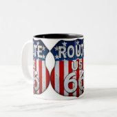 ***ROUTE 66 MOK** WETTELIJKE HOOGTE TWEEKLEURIGE KOFFIEMOK (Voorkant links)