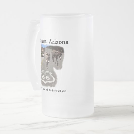 Route 66 Oatman Arizona Burros on the Street Matglas Bierpul (Voorkant links)