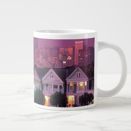 Row-huizen op zonsondergang in San Francisco Grote Koffiekop (Rechts)