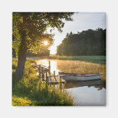 Rowboot Moored bij Lake Magneet (Voorkant)