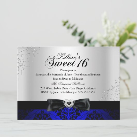 Royal Blue Black Damask Sparkle Sweet 16 Invite Kaart (Staand voorkant)