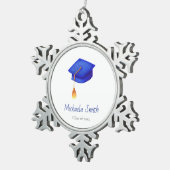 Royal Blue Cap Graduation Christmas Tin Sneeuwvlok Ornament (Rechts)