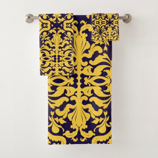 Royal Blue en Gold Damask Bad Handdoek (Insitu)