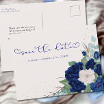 Royal Blue en Ivory Roos Floral Save the Date Aankondigingskaart<br><div class="desc">Floral sparen het Briefkaart van de Datum om voor om het even welke gelegenheid aan te passen. Het ontwerp heeft rozen in royal blue marine en ivoor met gouden confetti, bladeren van bladeren van bladeren van naaldbladeren en eucalyptusbladeren. Sla de datum op met een handschrift met een liefdeshart dat bloeit....</div>