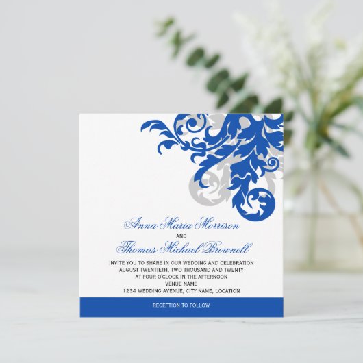Royal Blue en Silver Flourish Wedding Kaart (Staand voorkant)