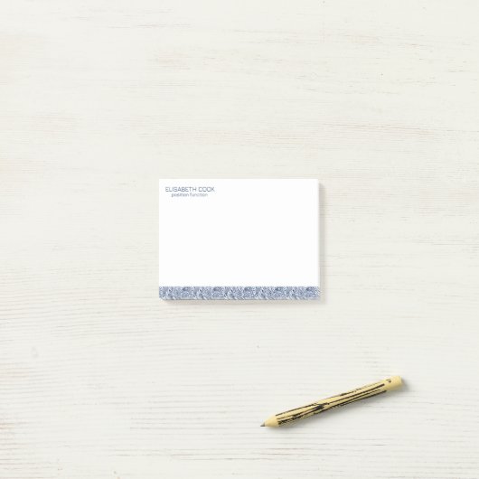 Royal Blue en White Paisley Pattern Post-it® Notes (Op bureau)