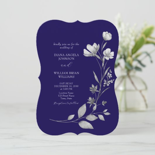 Royal Blue Floral bruiloft uitnodiging (Staand voorkant)