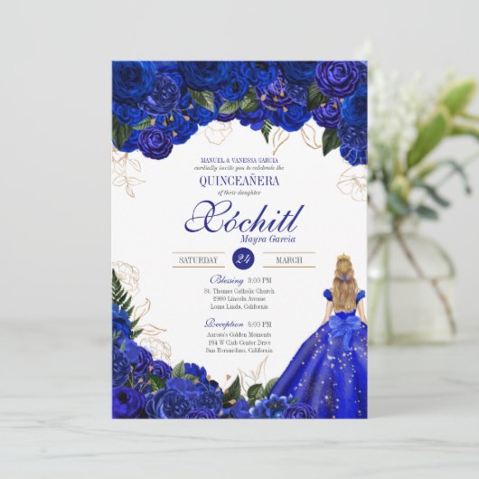 Royal Blue Floral Rozen Elegant Quinceañera Party Kaart (Staand voorkant)