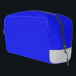 Royal Blue Luxe Toilettas Toilettasje<br><div class="desc">Of je nu naar de sportschool gaat of licht inpakt voor een weekendje weg, houd je toiletartikelen georganiseerd zonder je eigen persoonlijke stijl op te offeren met onze Dopp Kit Deze iconische reistas is gemaakt van stevig polyester stof met een ritssluiting, zodat alle producten veilig worden opgeborgen. Het compartiment is...</div>