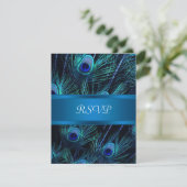 Royal Blue Paarse Peacock Feathers Wedding RSVP Kaartje (Staand voorkant)