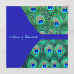 Royal Blue Peacock Wedding Kaart<br><div class="desc">Elegant emerald green,  koninklijk blauw en blauwgroen vredesveren vierkant huwelijksuitnodiging. Pas aan met uw keus van doopvontstijl en doopvontkleur.</div>