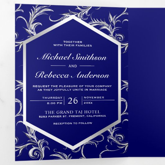 Royal Blue Silver Flourish Swirl Wedding Photo Drieluik Uitnodiging (Binnenzijde eerst)