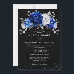 Royal Blue White Silver Metallic Black Wedding Kaart<br><div class="desc">Elegant royal blue Silver-thema bruiloft Uitnodiging met elegante bouquet van koninklijk blauw,  Navy,  zilver,  puur witte roos bloemen knoppen en zilveren eucalyptusbladeren. Neem contact met mij op voor hulp bij aanpassingen of als u een ander product nodig hebt met dit ontwerp.</div>