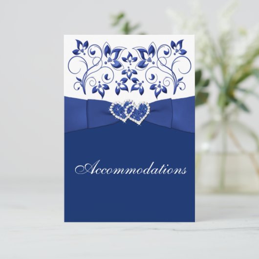 Royal Blue, witte bloemen, harten behuizing Kaart (Staand voorkant)