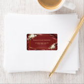 Royal Bourgondië Witte Bloemen Gouden Doop Etiket (Insitu)