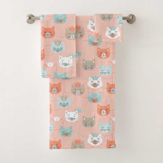 Royal Cats Pattern Bad Handdoek (Insitu)