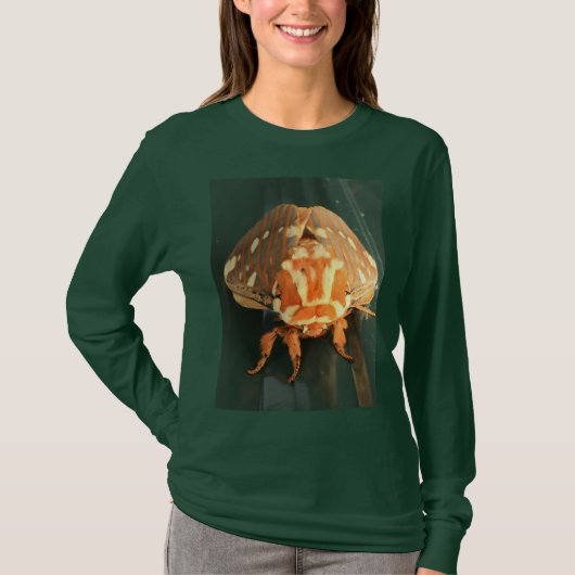 Royal Chestnut Moth T-shirt (Voorkant)