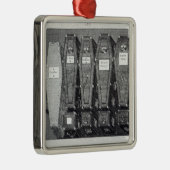 Royal Coffins in Westminster Abbey Metalen Ornament (Rechts)