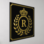 Royal Crown Laurel Wreath Monogrammed Black Gold Folie Afdrukken<br><div class="desc">Dit op royalty's geïnspireerde ontwerp van de folie omvat een geometrisch lijst in de stijl van het klasje Kunst Deco met een elegante laurel met een kruinmotief. Uw gepersonaliseerde monogram brief vult het centrum. Gebruik de gemakkelijke sjabloon om jouw tekst toe te voegen. De achtergrond is zwart, en de rest...</div>