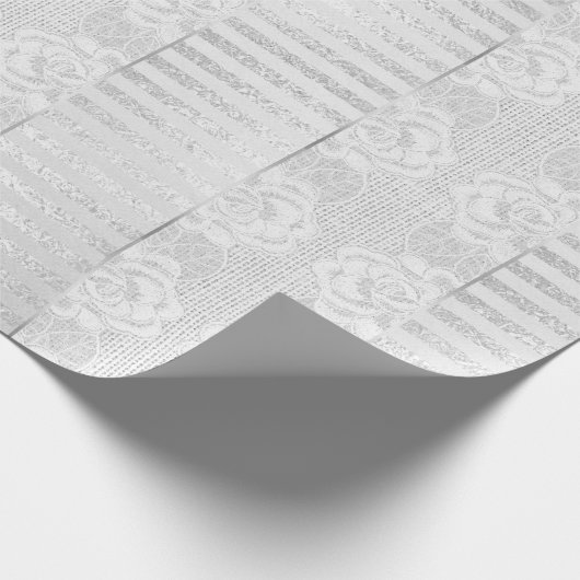 Royal Floral Rozen Silver White Lace Stripes Linen Cadeaupapier (Hoek)