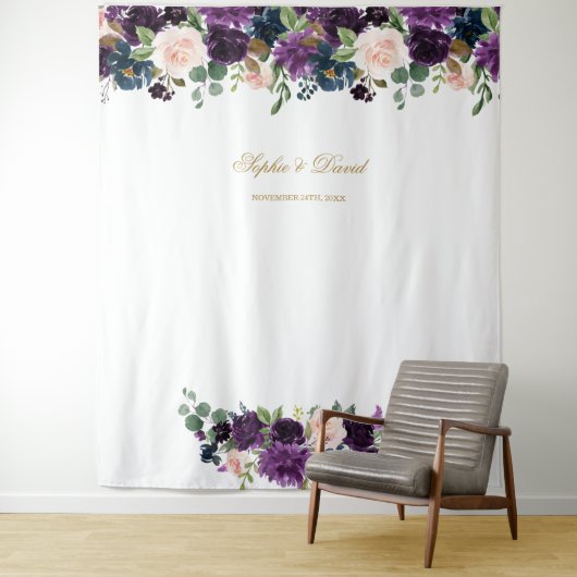 Royal Lavender Pink Blue Floral Foto Booth Wandkleed (In situ)